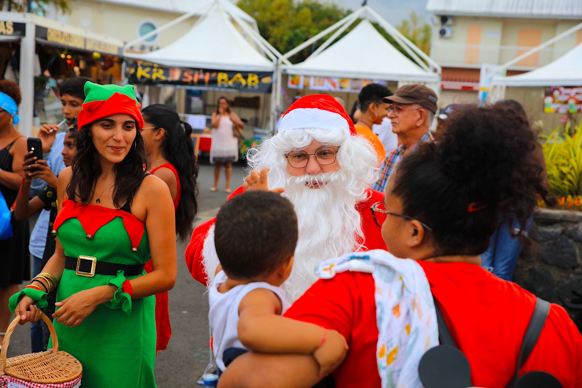 FETES ET Cotillons  Saint-André Réunion